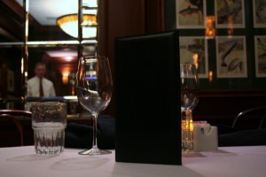 Should Restaurant Servers Post Credit Card Receipts? Tips For Improving Your TipsTips For Improving Your Tips Should Restaurant Servers Post Credit Card Receipts? Tips For Improving Your TipsTips For Improving Your Tips
